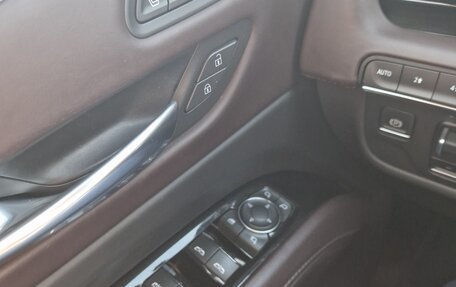 Cadillac Escalade V, 2022 год, 9 900 000 рублей, 24 фотография