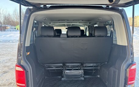 Volkswagen Caravelle T6 рестайлинг, 2016 год, 3 400 000 рублей, 10 фотография