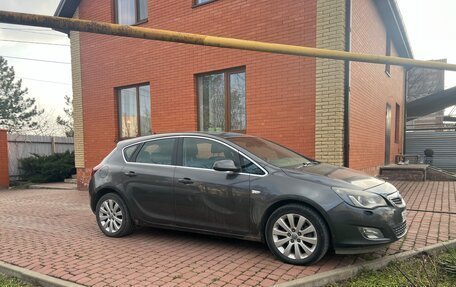 Opel Astra J, 2010 год, 770 000 рублей, 8 фотография