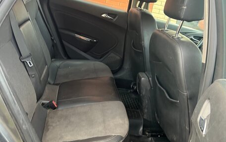 Opel Astra J, 2010 год, 770 000 рублей, 5 фотография