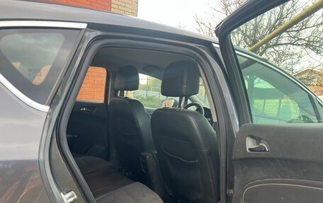 Opel Astra J, 2010 год, 770 000 рублей, 6 фотография