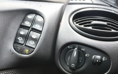 Ford Focus IV, 2003 год, 180 000 рублей, 11 фотография