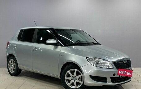 Skoda Fabia II, 2013 год, 440 000 рублей, 3 фотография