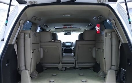 Toyota Land Cruiser 200, 2008 год, 2 490 000 рублей, 10 фотография