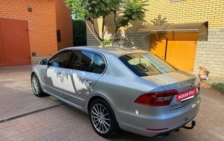 Skoda Superb III рестайлинг, 2014 год, 1 550 000 рублей, 4 фотография
