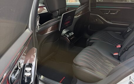 Mercedes-Benz S-Класс AMG, 2023 год, 28 700 000 рублей, 26 фотография