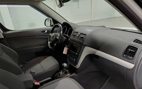 Skoda Yeti I рестайлинг, 2012 год, 670 000 рублей, 11 фотография