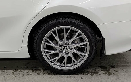 Toyota Camry, 2020 год, 3 020 000 рублей, 18 фотография