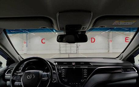 Toyota Camry, 2020 год, 3 020 000 рублей, 14 фотография