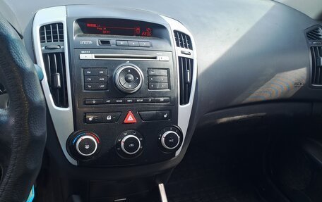 KIA cee'd I рестайлинг, 2010 год, 430 000 рублей, 11 фотография