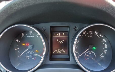 Skoda Yeti I рестайлинг, 2012 год, 920 000 рублей, 10 фотография