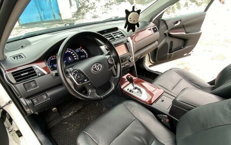 Toyota Camry, 2014 год, 1 600 000 рублей, 9 фотография