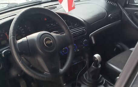 Chevrolet Niva I рестайлинг, 2016 год, 600 000 рублей, 4 фотография