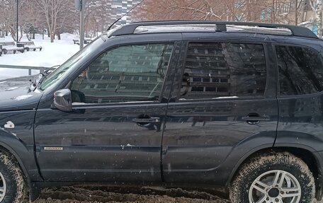 Chevrolet Niva I рестайлинг, 2016 год, 600 000 рублей, 3 фотография