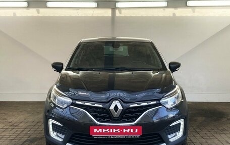 Renault Kaptur I рестайлинг, 2021 год, 1 820 000 рублей, 2 фотография