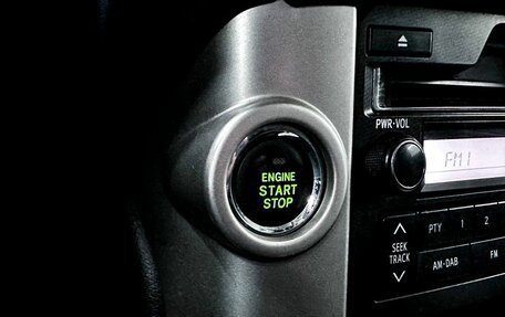 Toyota Land Cruiser Prado 150 рестайлинг 2, 2013 год, 3 482 000 рублей, 25 фотография