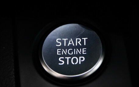 Audi A4, 2019 год, 2 750 000 рублей, 16 фотография