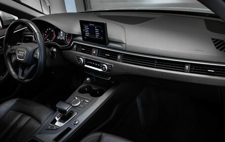 Audi A4, 2019 год, 2 750 000 рублей, 26 фотография