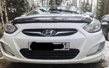 Hyundai Solaris II рестайлинг, 2012 год, 355 000 рублей, 1 фотография