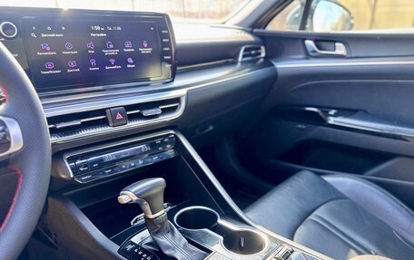 KIA K5, 2020 год, 2 390 000 рублей, 23 фотография