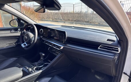 KIA K5, 2020 год, 2 390 000 рублей, 27 фотография