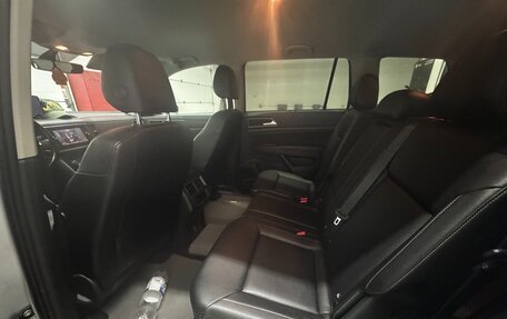 Volkswagen Teramont I, 2019 год, 3 950 000 рублей, 6 фотография