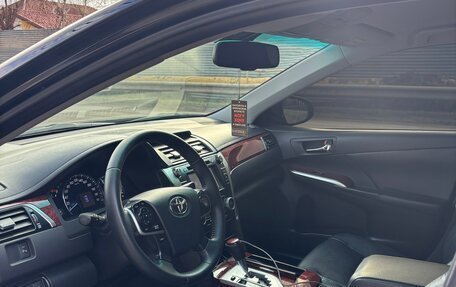 Toyota Camry, 2013 год, 1 650 000 рублей, 10 фотография