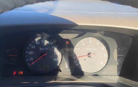 Nissan Serena II, 2002 год, 700 000 рублей, 8 фотография