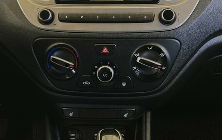 Hyundai Solaris II рестайлинг, 2021 год, 1 480 000 рублей, 7 фотография