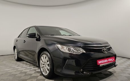 Toyota Camry, 2017 год, 2 059 000 рублей, 3 фотография