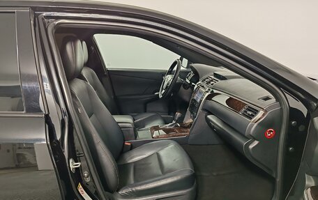 Toyota Camry, 2017 год, 2 059 000 рублей, 20 фотография