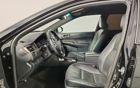 Toyota Camry, 2017 год, 2 059 000 рублей, 16 фотография