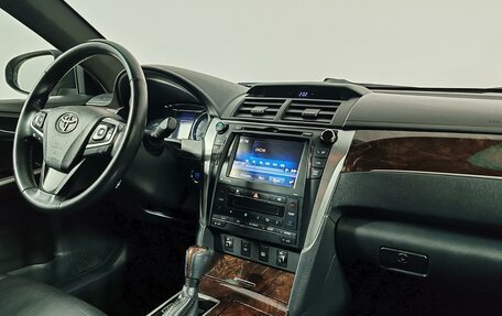 Toyota Camry, 2017 год, 2 059 000 рублей, 11 фотография