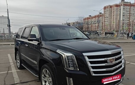 Cadillac Escalade IV, 2019 год, 5 950 000 рублей, 3 фотография