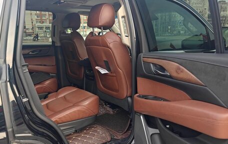 Cadillac Escalade IV, 2019 год, 5 950 000 рублей, 12 фотография