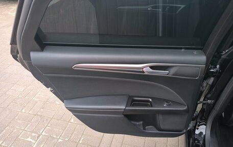 Ford Fusion (North America) II, 2016 год, 1 570 000 рублей, 18 фотография