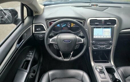 Ford Fusion (North America) II, 2016 год, 1 570 000 рублей, 21 фотография
