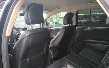 Ford Fusion (North America) II, 2016 год, 1 570 000 рублей, 37 фотография