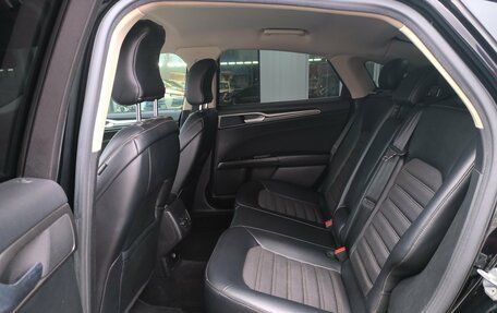 Ford Fusion (North America) II, 2016 год, 1 570 000 рублей, 38 фотография