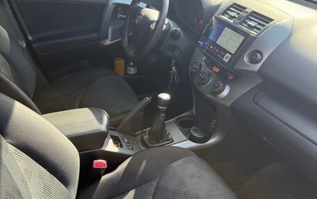 Toyota RAV4, 2011 год, 2 500 000 рублей, 5 фотография