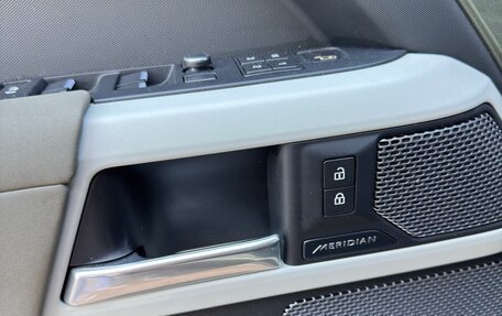 Land Rover Defender II, 2020 год, 5 500 000 рублей, 10 фотография