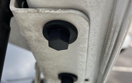 Land Rover Discovery Sport I рестайлинг, 2019 год, 2 000 000 рублей, 37 фотография