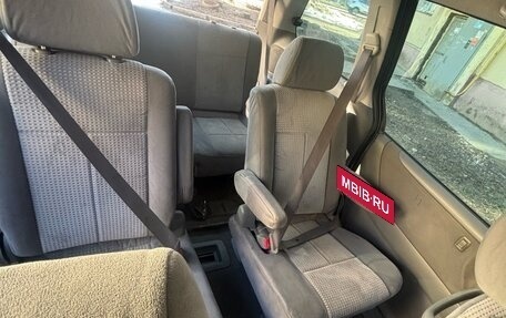 Mazda MPV II, 2004 год, 260 000 рублей, 14 фотография