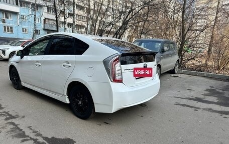 Toyota Prius, 2012 год, 920 000 рублей, 11 фотография