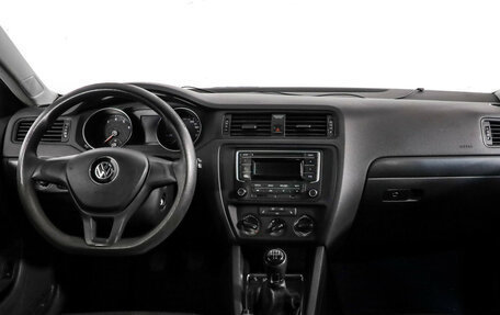 Volkswagen Jetta VI, 2015 год, 899 000 рублей, 10 фотография