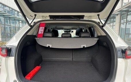 Mazda CX-5 II, 2022 год, 2 835 000 рублей, 21 фотография