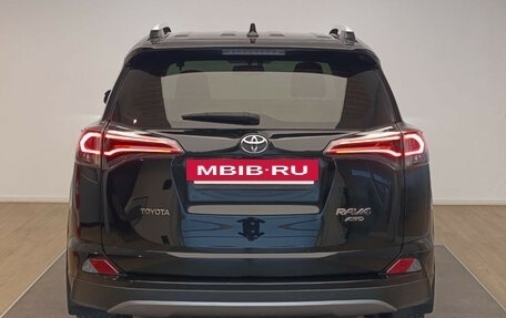 Toyota RAV4, 2019 год, 2 620 000 рублей, 5 фотография