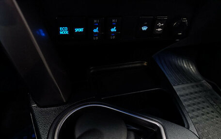 Toyota RAV4, 2019 год, 2 620 000 рублей, 18 фотография