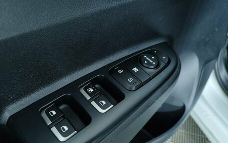 KIA Rio IV, 2020 год, 1 542 000 рублей, 16 фотография