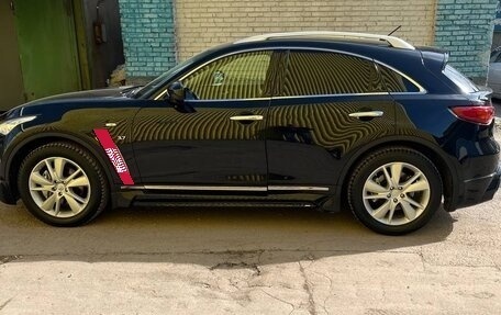 Infiniti QX70, 2015 год, 2 750 000 рублей, 7 фотография